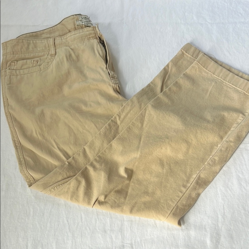 L.L. Bean Petite Tan Cotton Twill Lightweight Pants